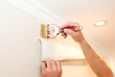Pose de papier peint à Fomperron — revêtements muraux et toiles de verre